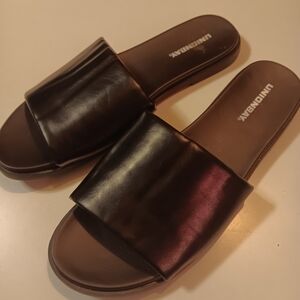 UNIONBAY Rich Brown Slide Sandals
